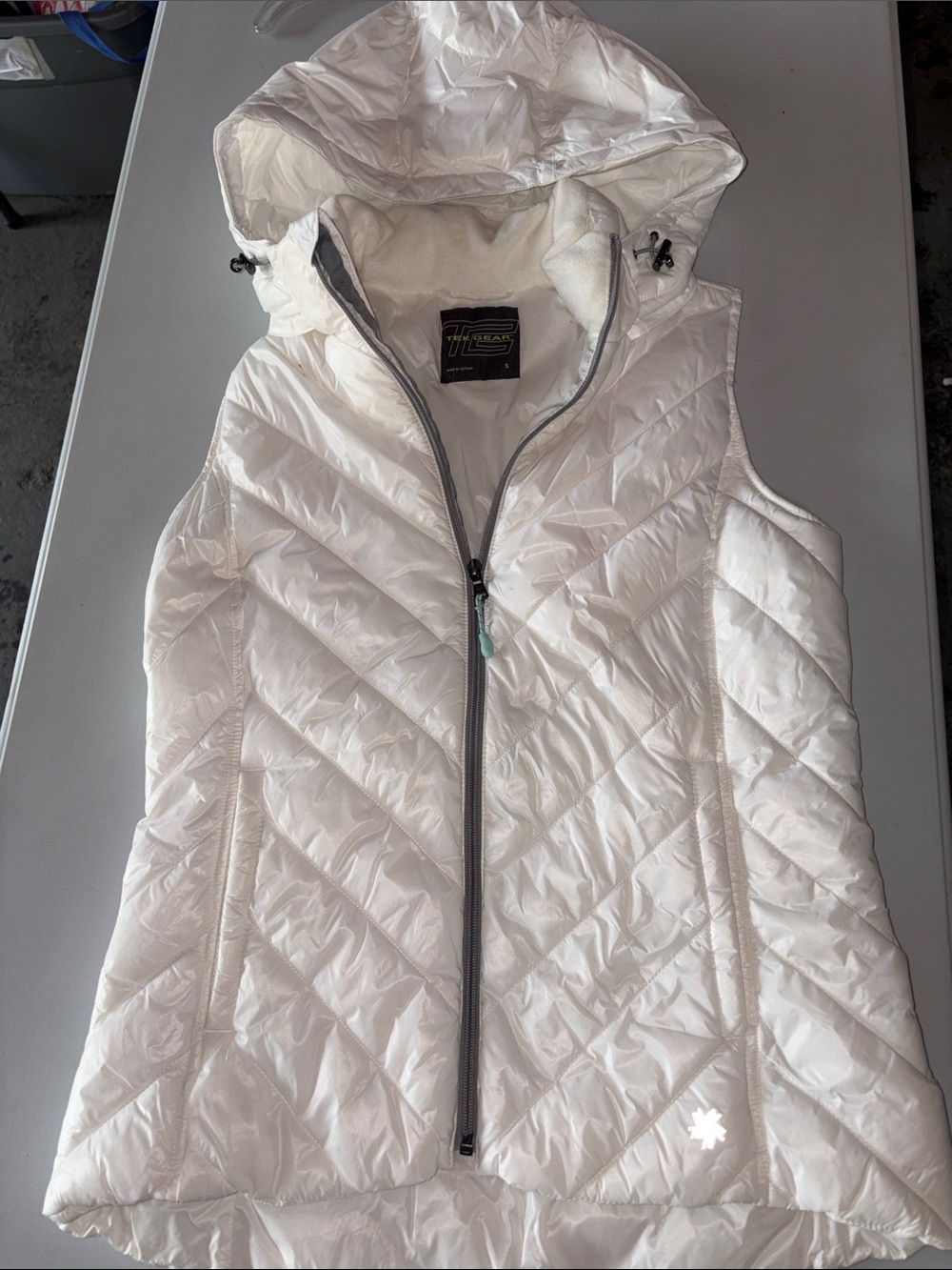 tek gear Ivory Quilted Hooded Puffer Vest